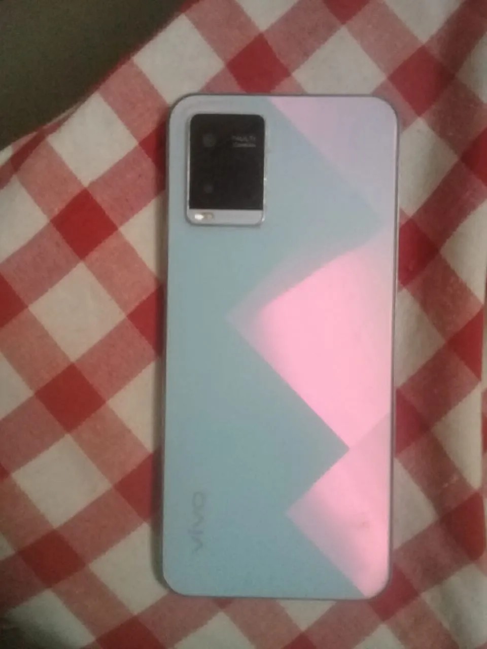 vivo Y21