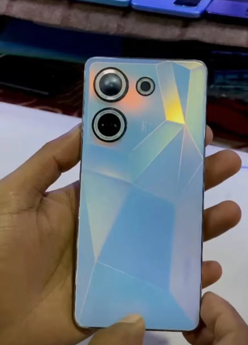 Tecno Camon 20