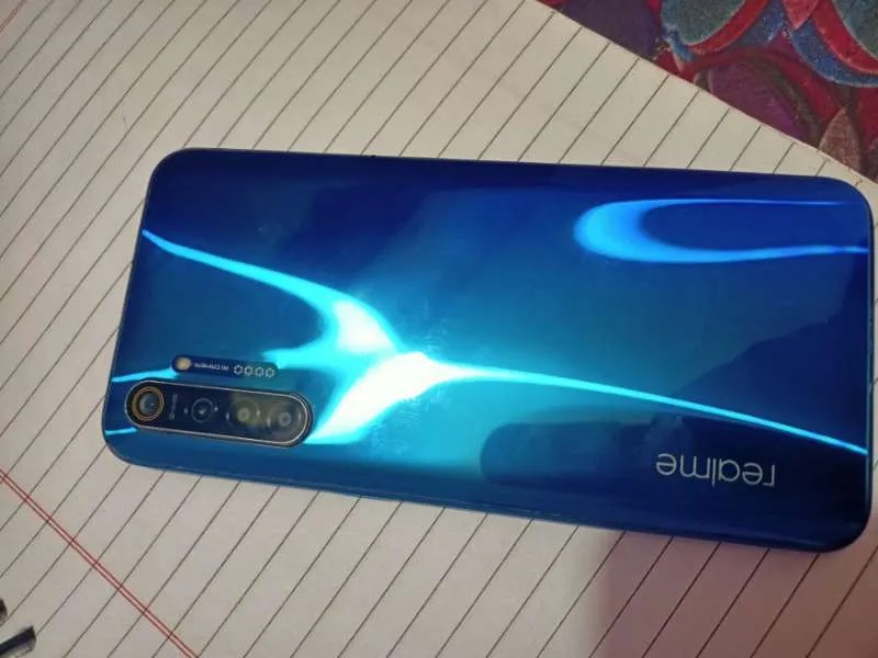Realme XT