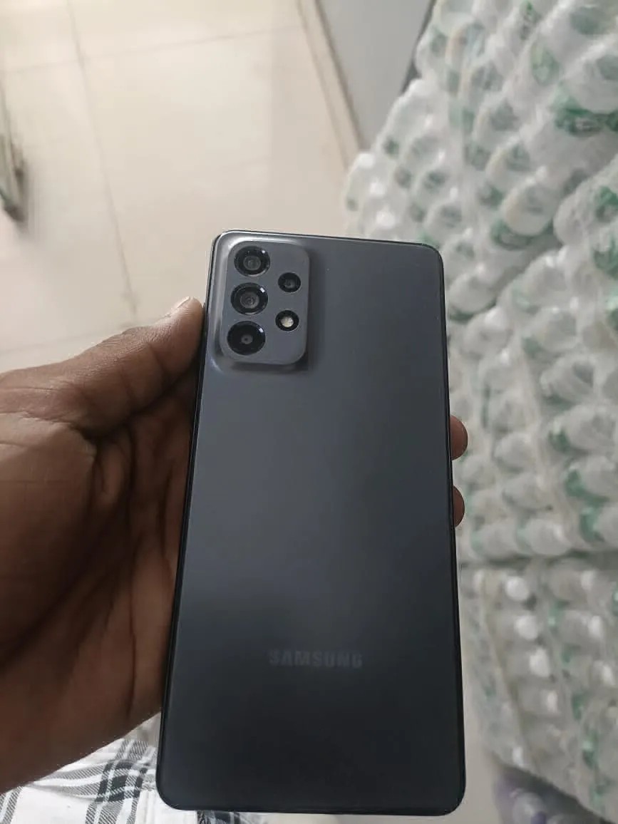 Samsung Galaxy A73 5G