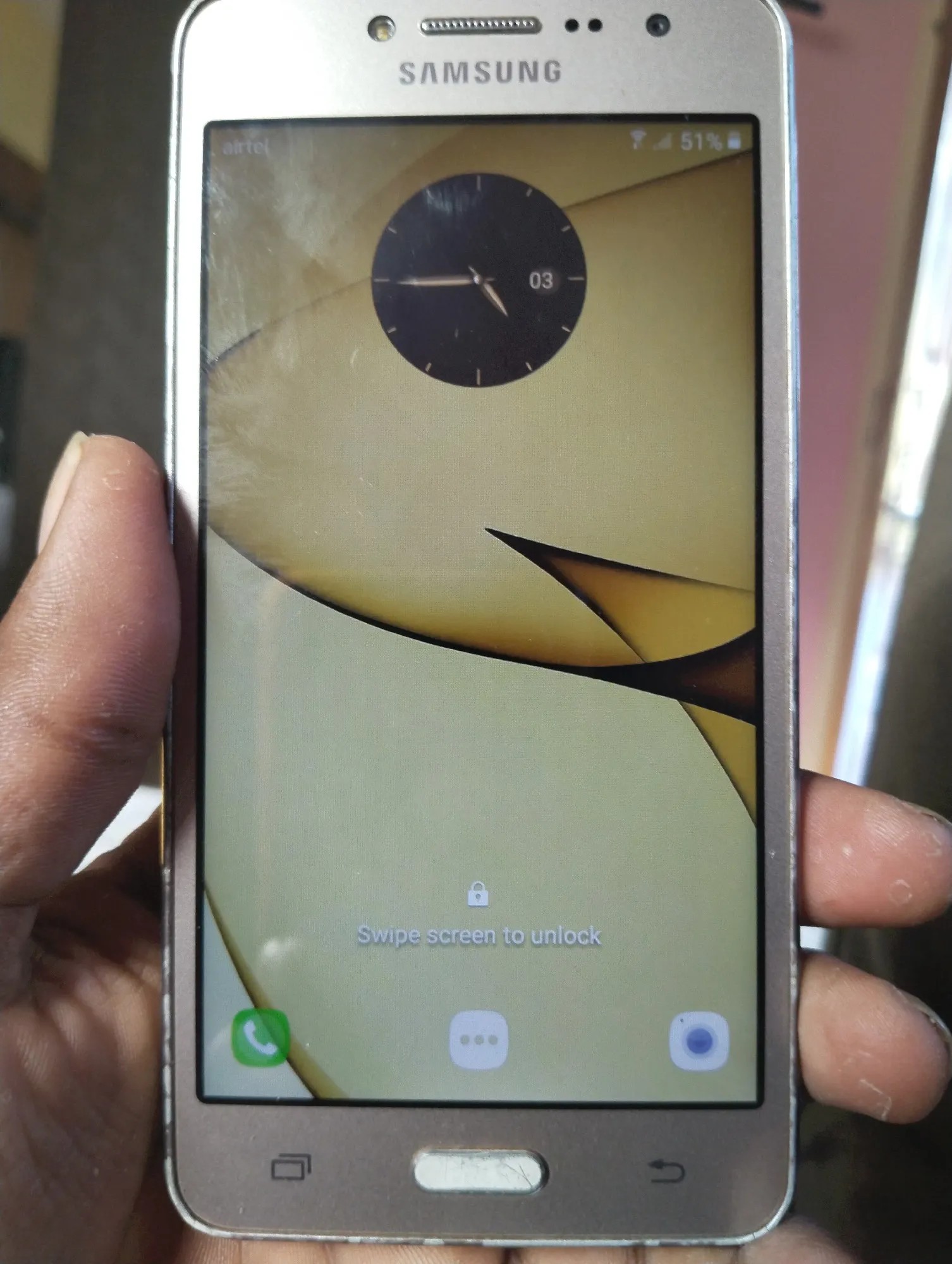 Samsung Galaxy J2 (2016)