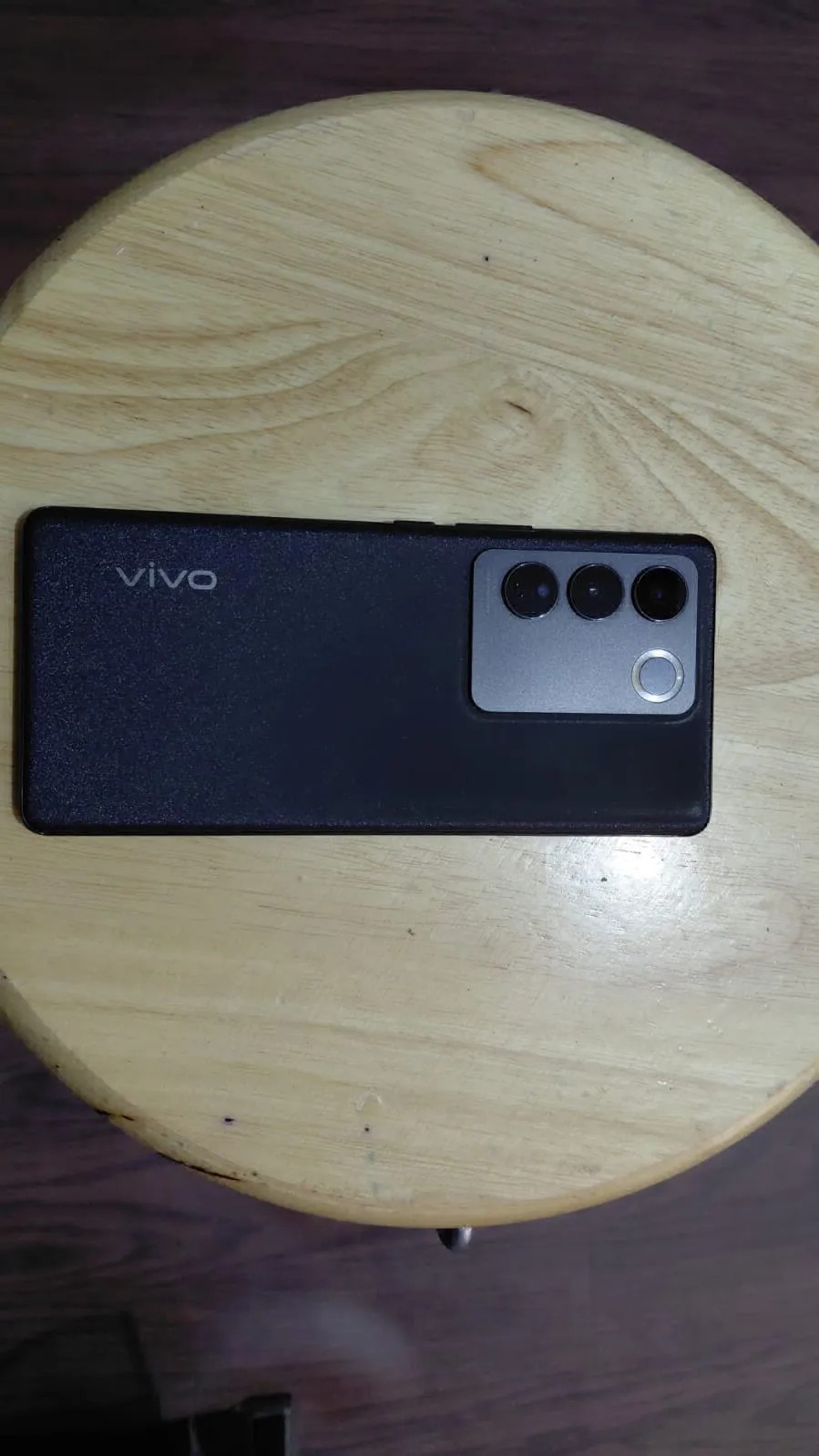 vivo V27 Pro