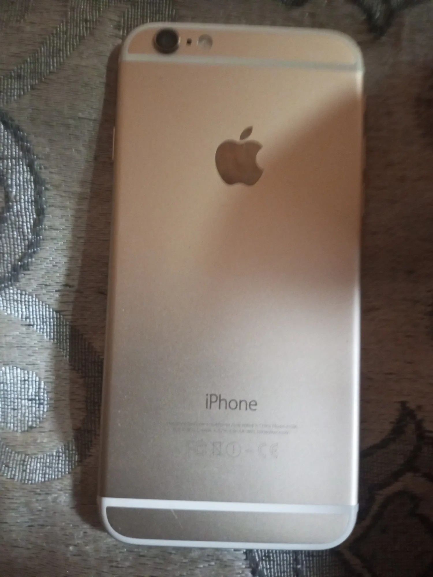 Apple iPhone 6s Plus