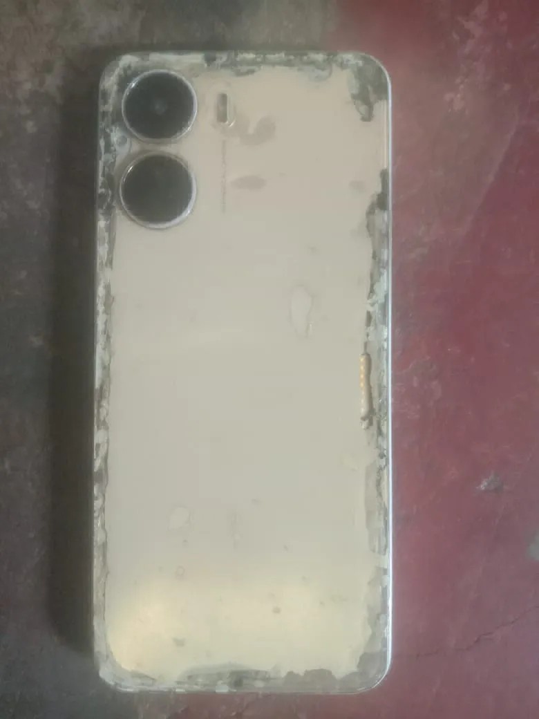 vivo Y16