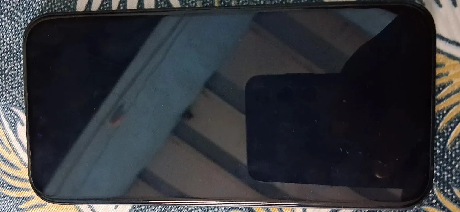 Apple iPhone 16e