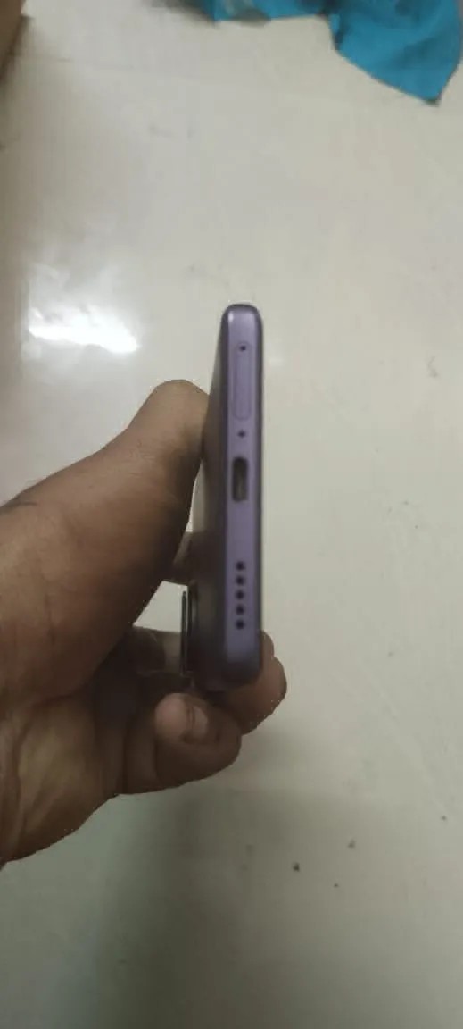 vivo V40