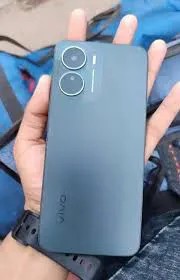 vivo Y16