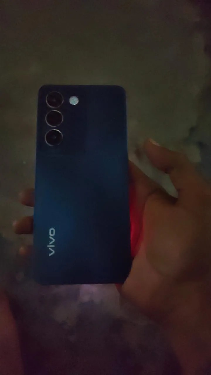 vivo Y200e