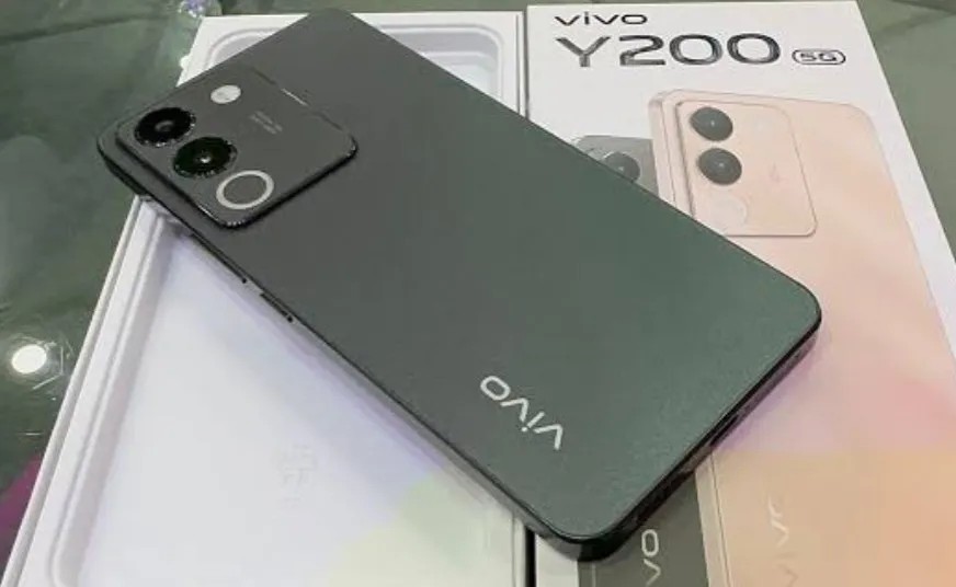 vivo Y200