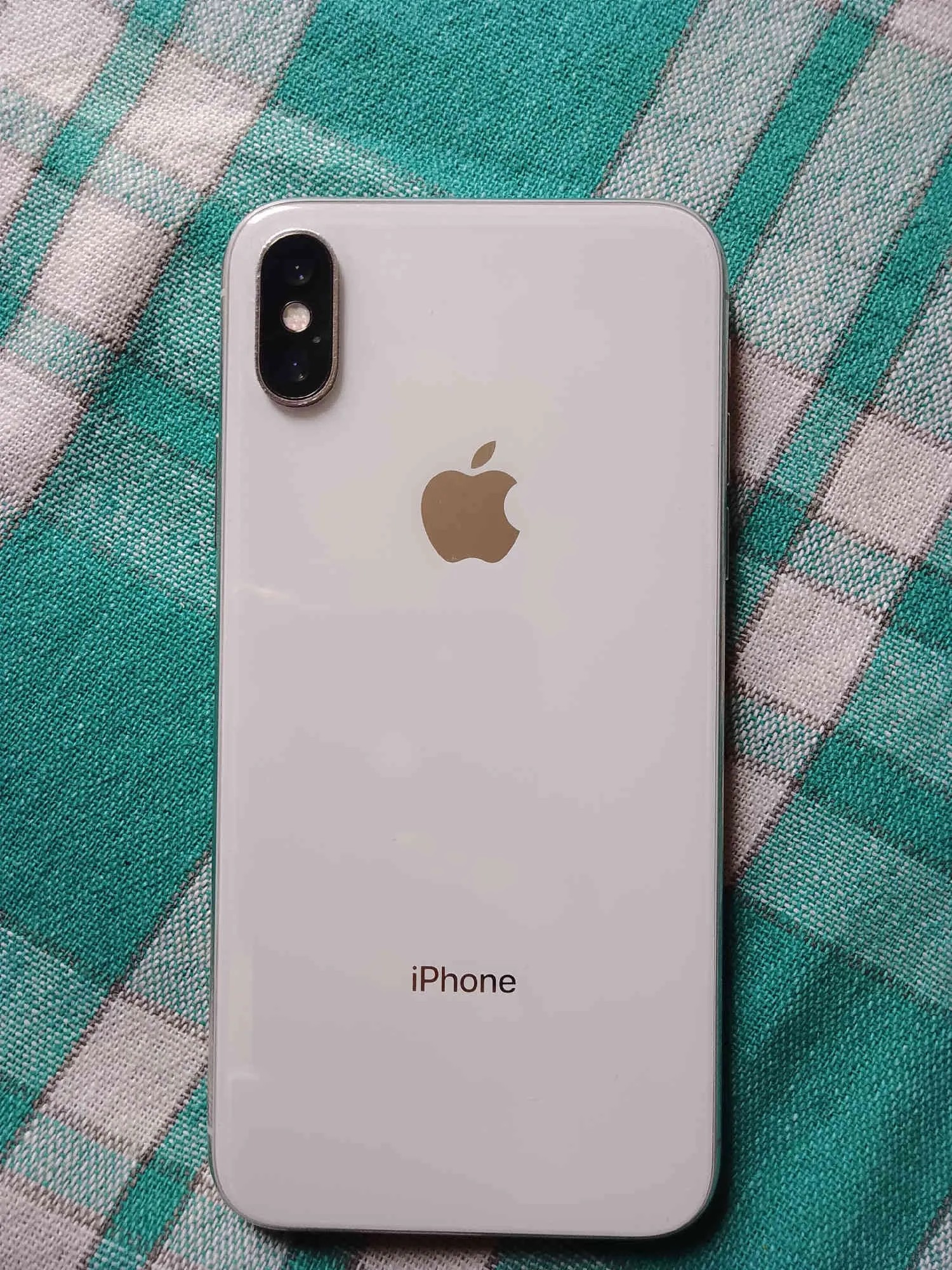 Apple iPhone X