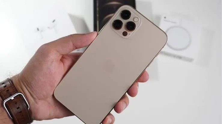 Apple iPhone 12 Pro