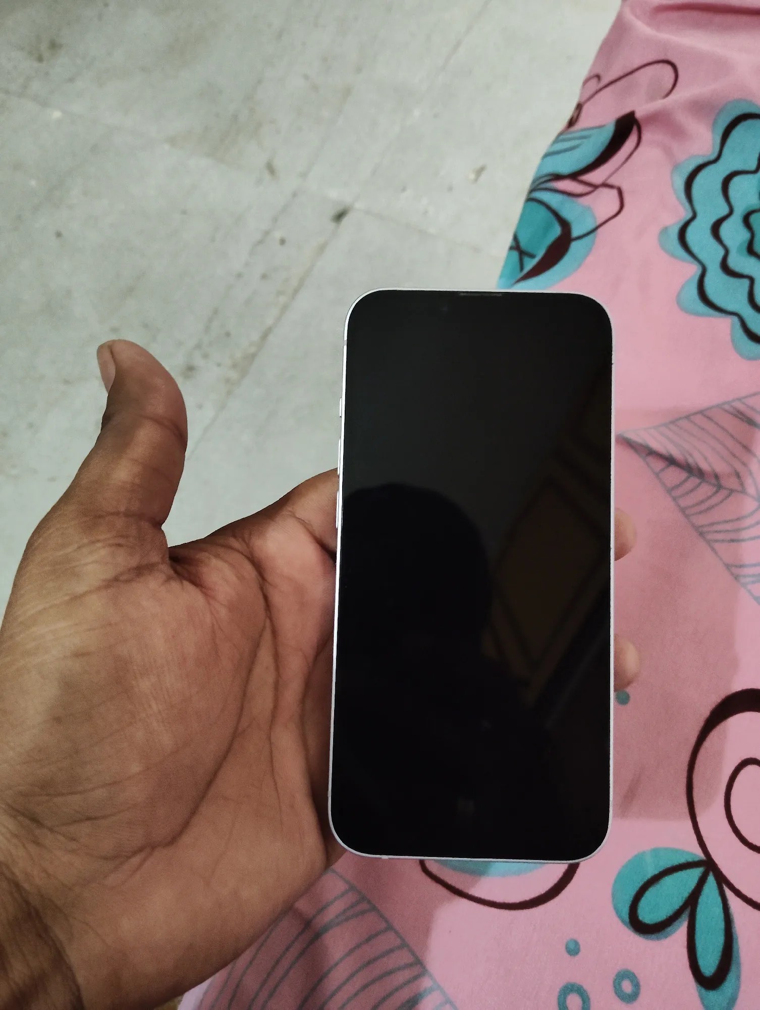Apple iPhone 14