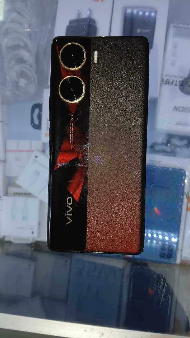 vivo V29e