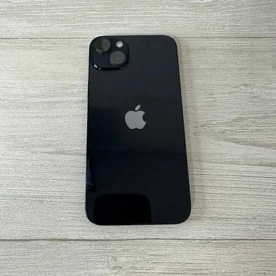 Apple iPhone 14