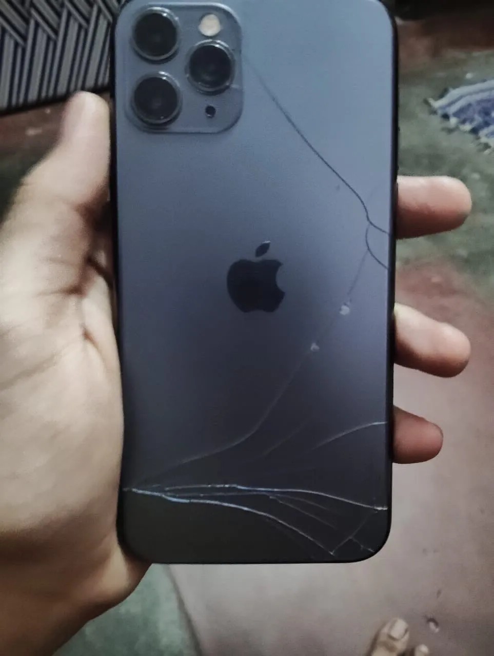 Apple iPhone 11 Pro
