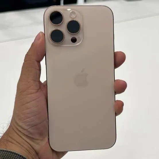 Apple iPhone 16 Pro
