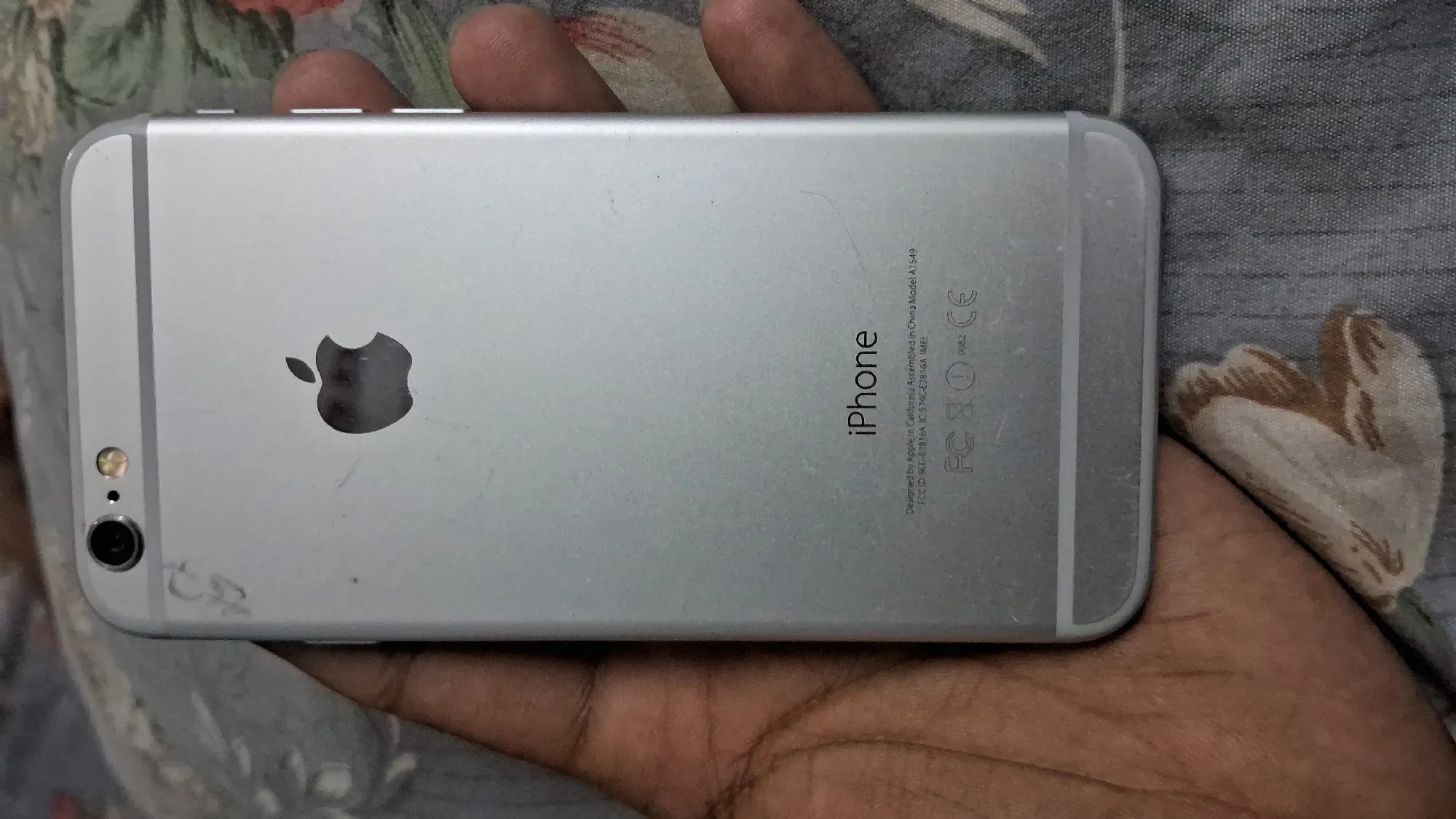 Apple iPhone 6