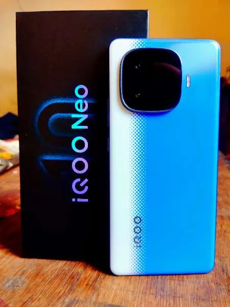 vivo iQOO Neo 10R