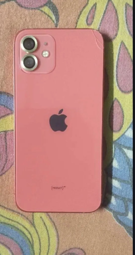Apple iPhone 12