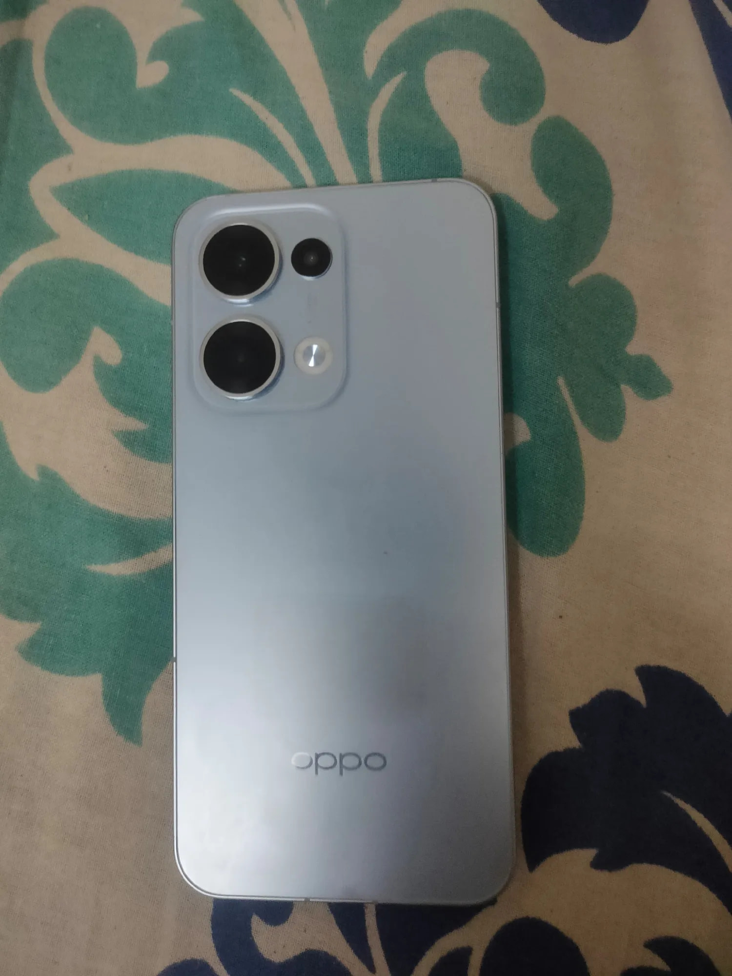 Oppo Reno13