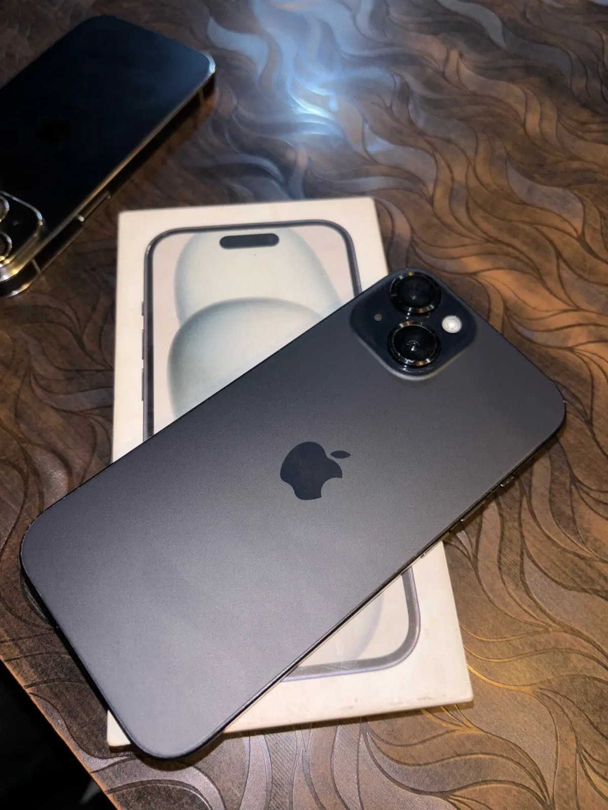 Apple iPhone 15