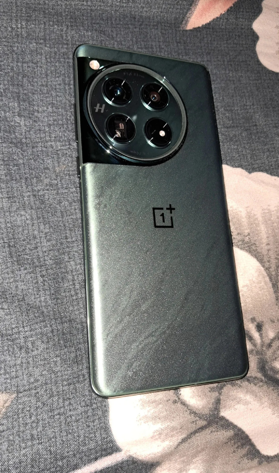 OnePlus 12