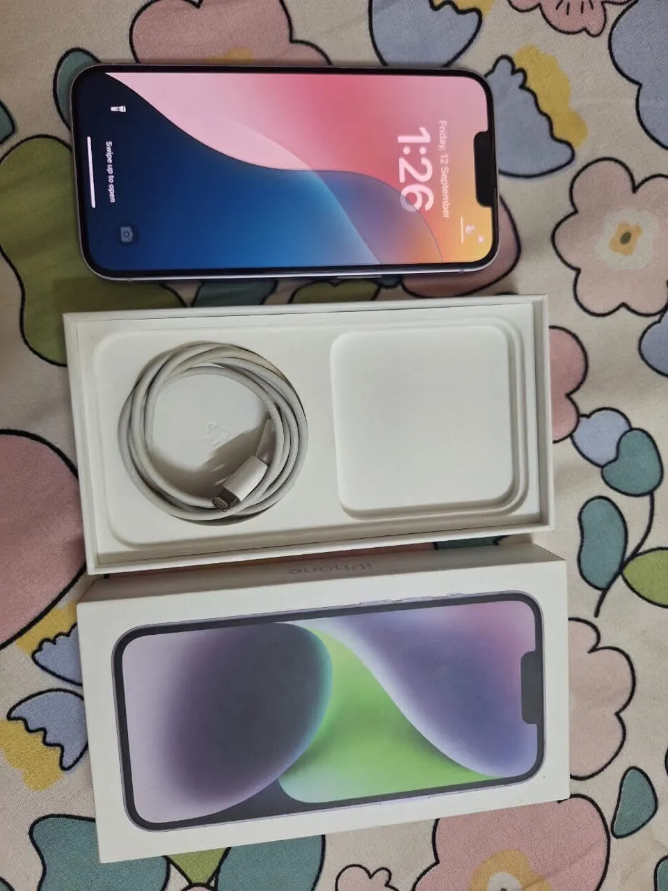 Apple iPhone 14