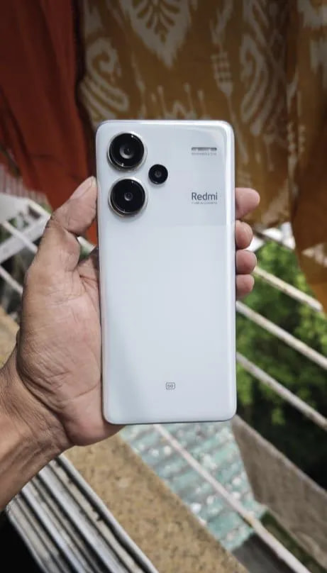 Xiaomi Redmi Note 13 Pro+