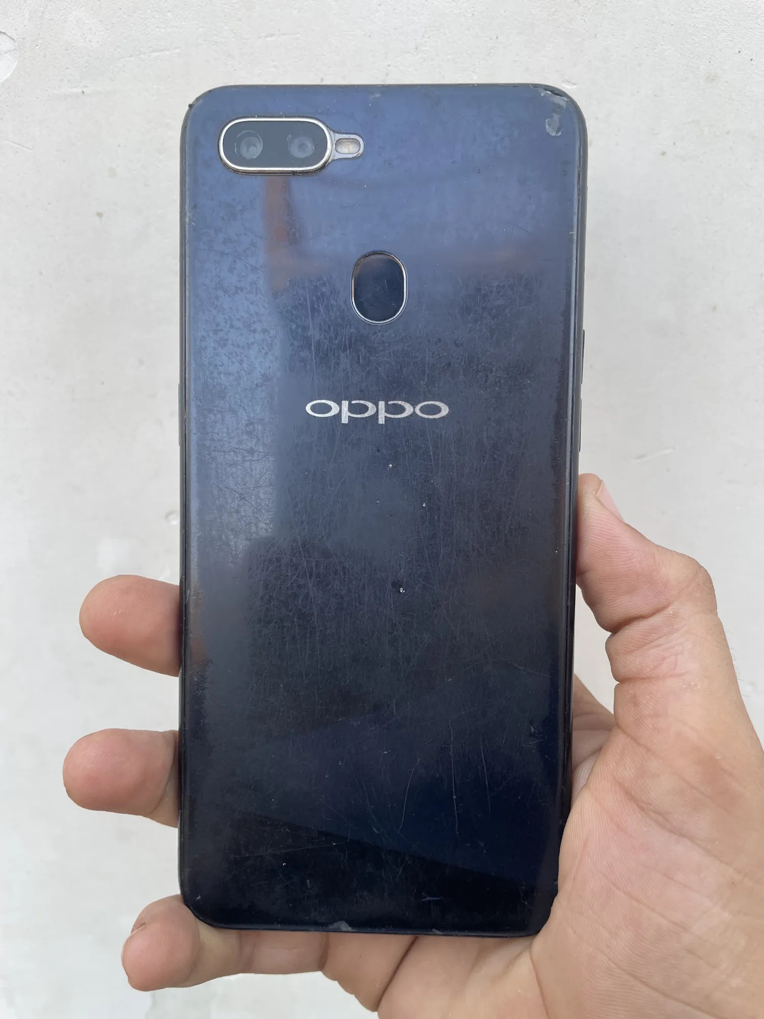 Oppo F9 (F9 Pro)