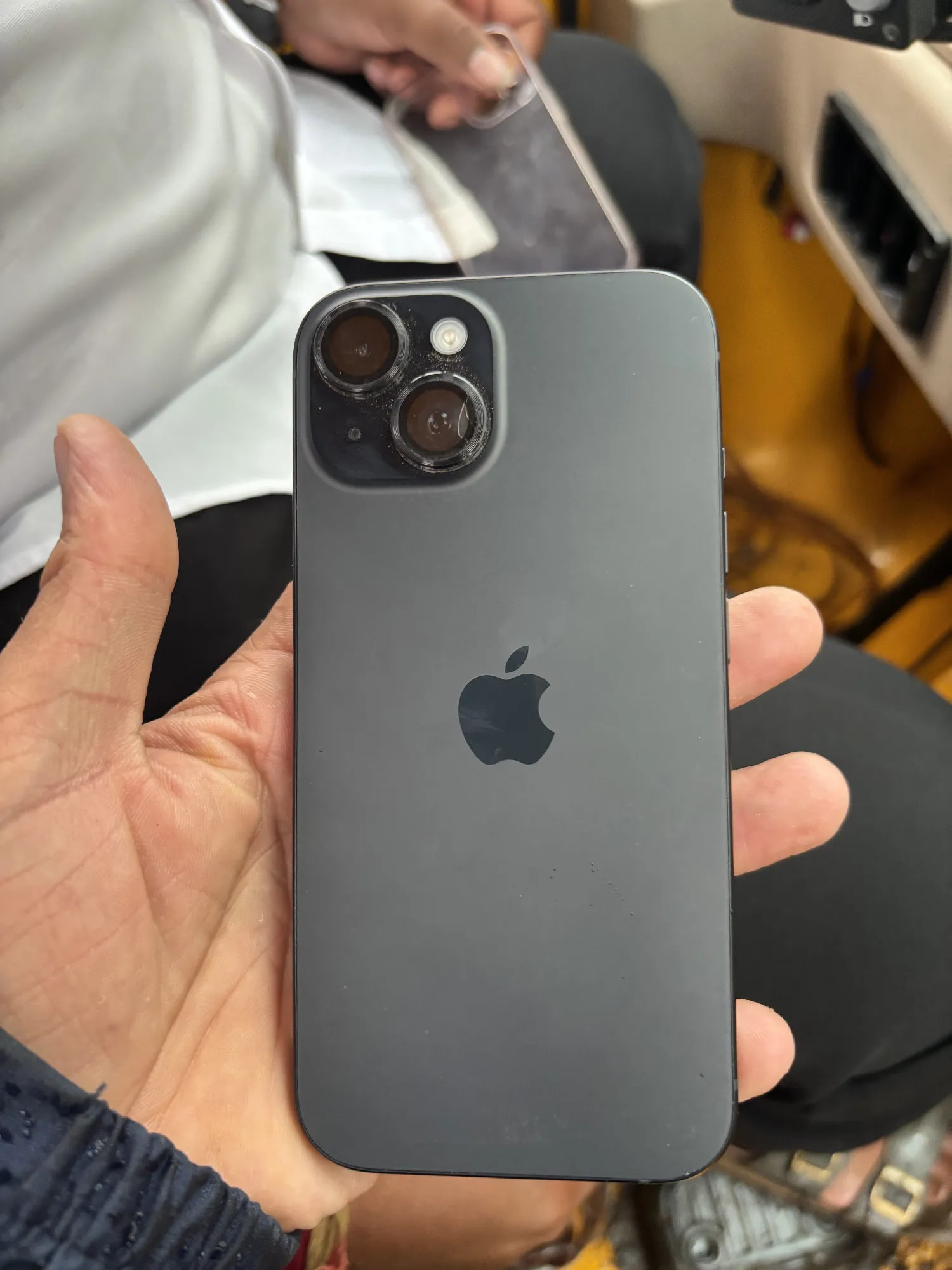 Apple iPhone 15