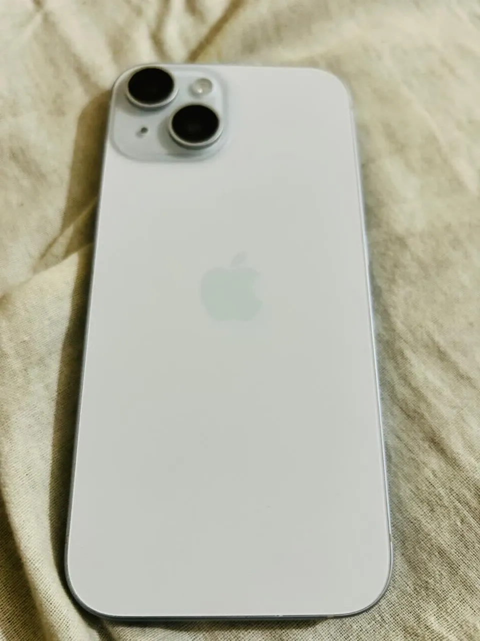 Apple iPhone 15