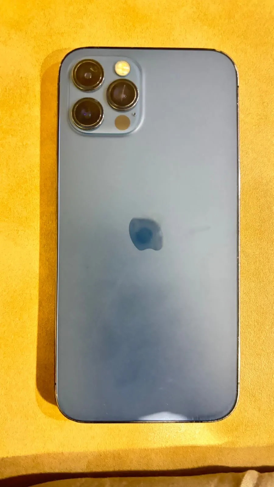 Apple iPhone 12 Pro
