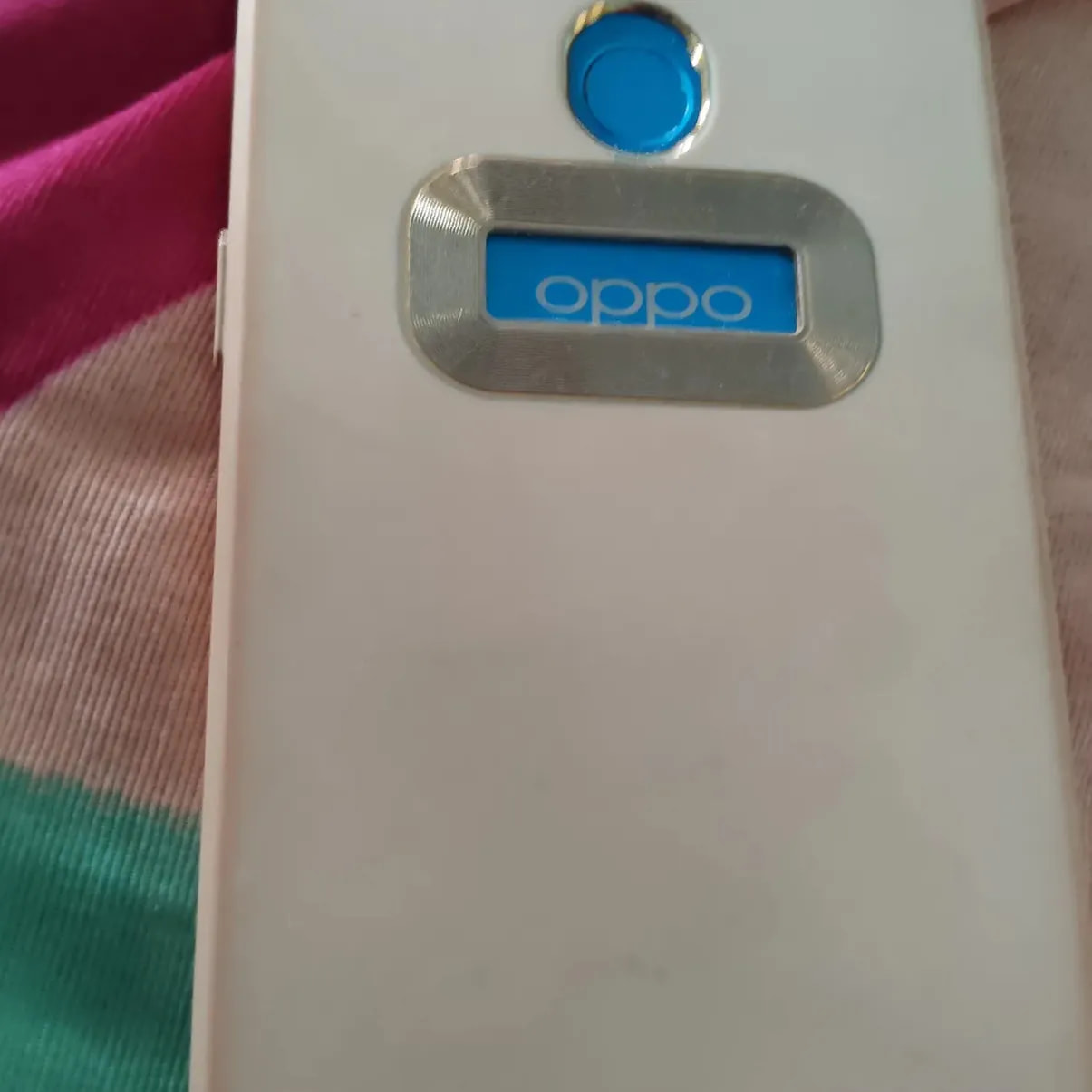 Oppo A12