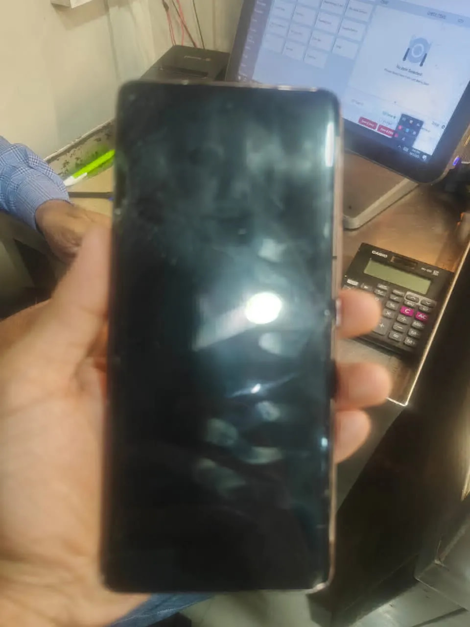 vivo V40e