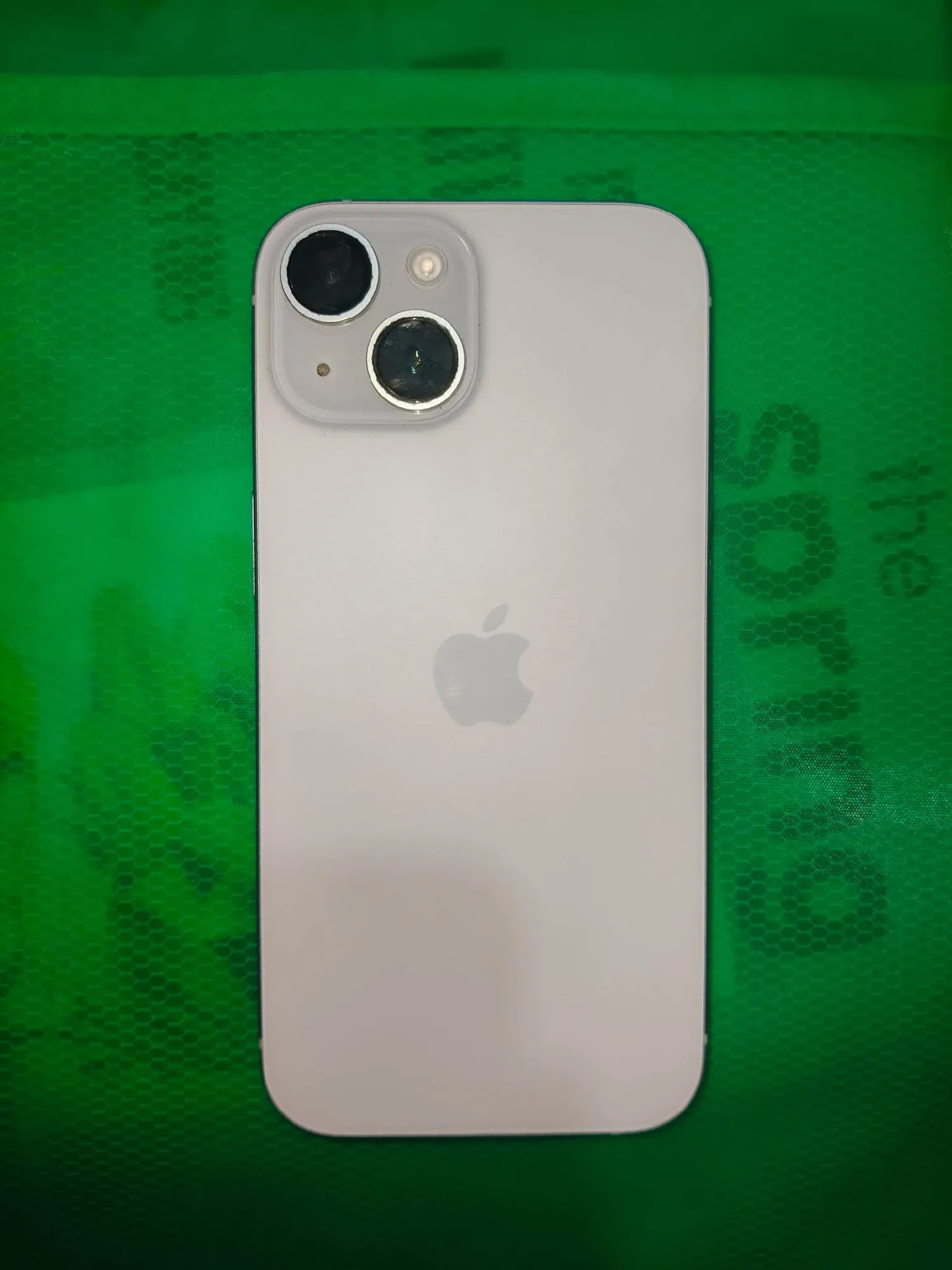 Apple iPhone 15