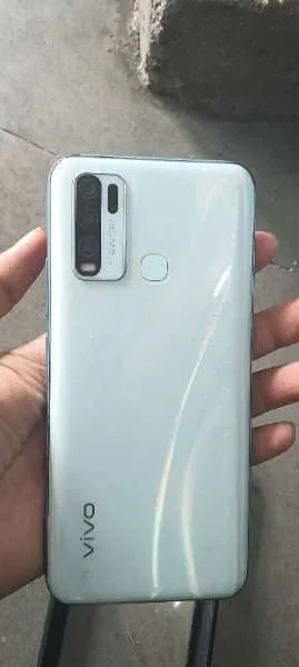vivo Y50