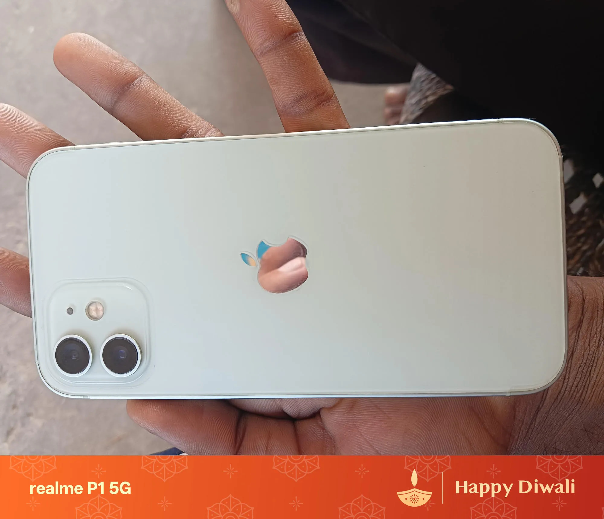 Apple iPhone 12