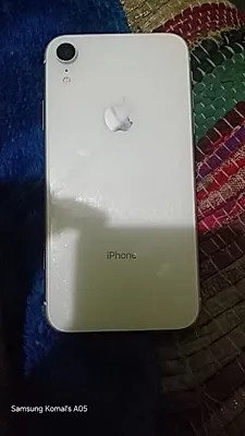 Apple iPhone XR