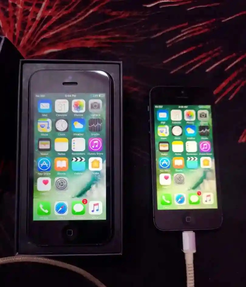 Apple iPhone 4