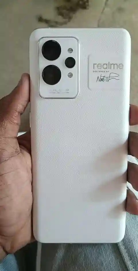 Realme GT2 Pro