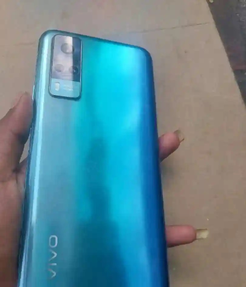 vivo Y31