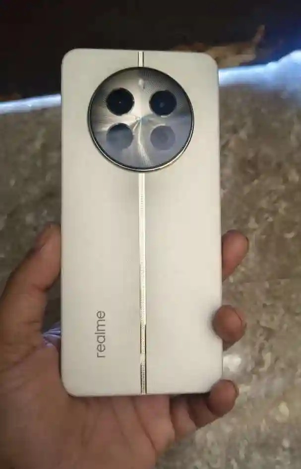 Realme 12+