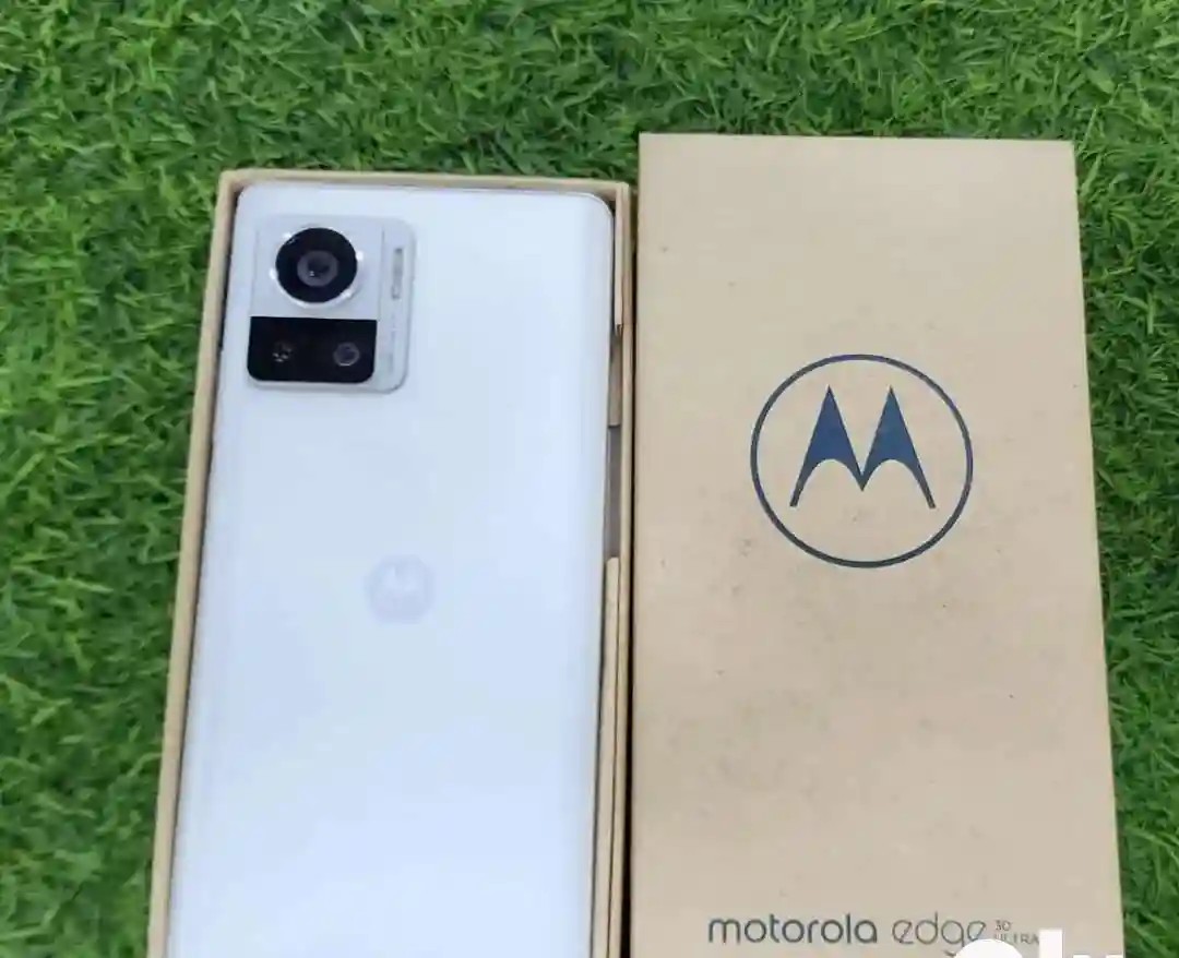 Motorola Edge 30 Ultra