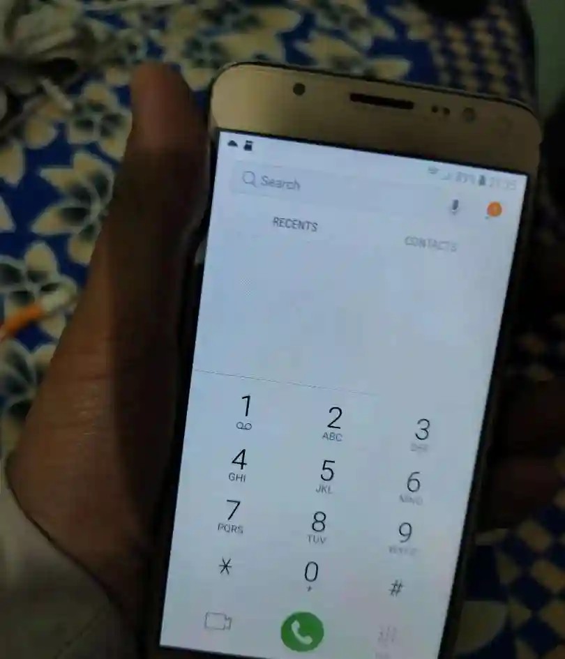 Samsung Galaxy J7 (2016)
