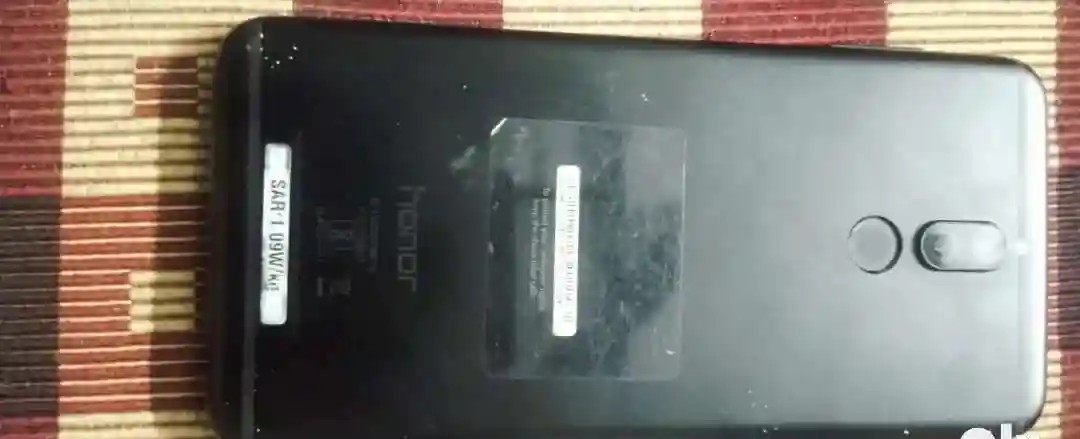 Honor 9N (9i)