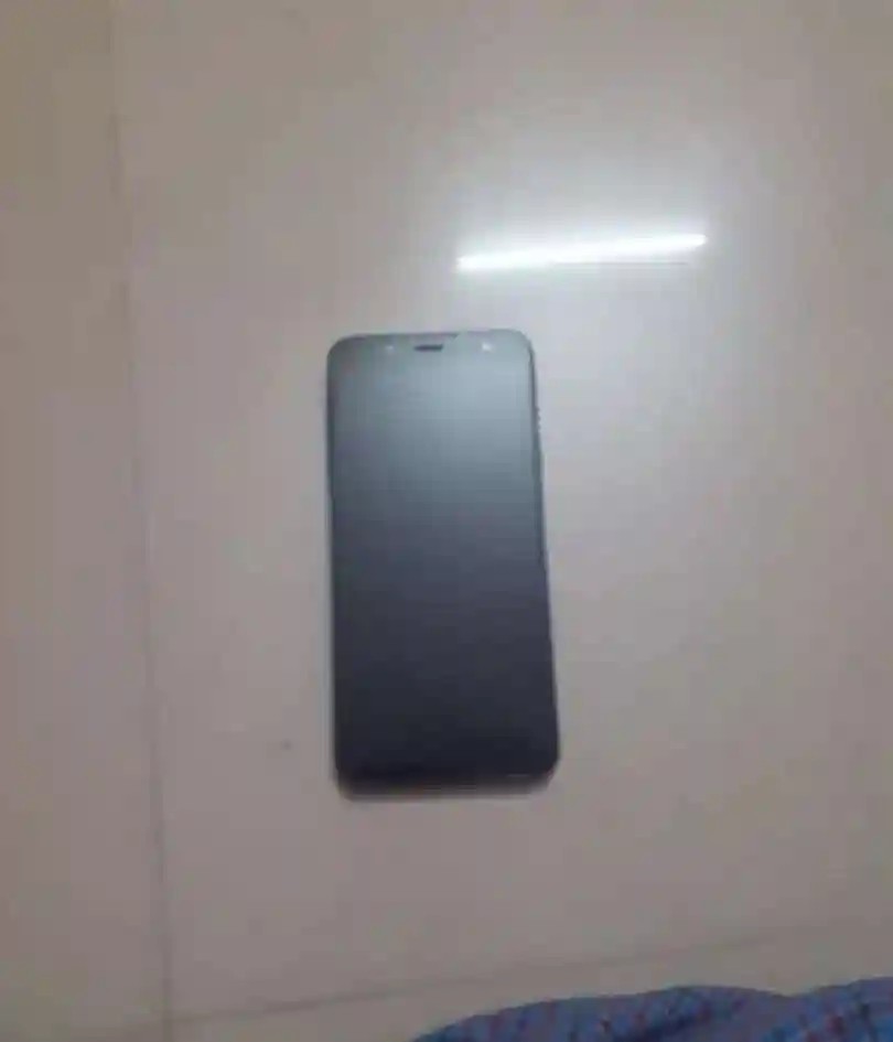 Samsung Galaxy J6