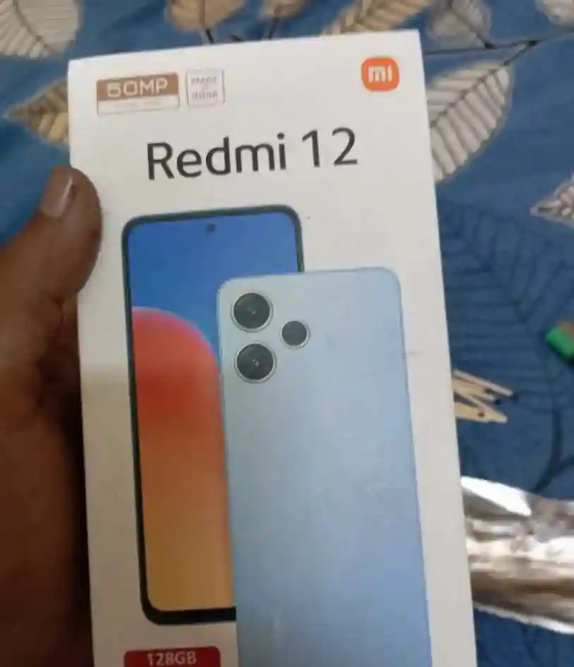 Realme 12