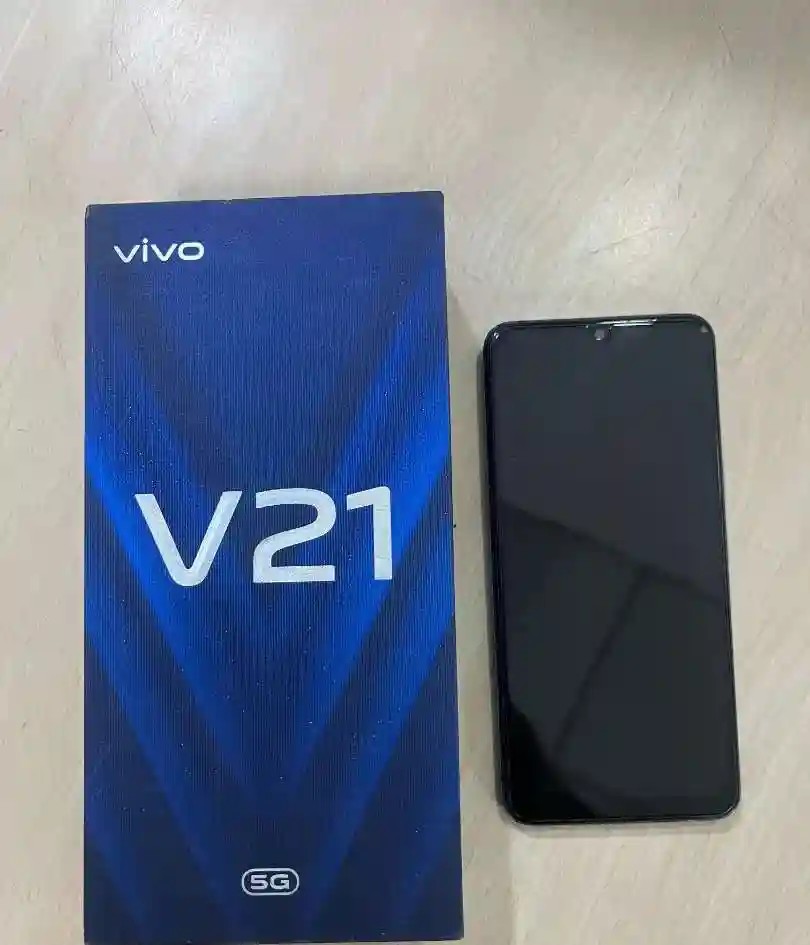 vivo V21 5G