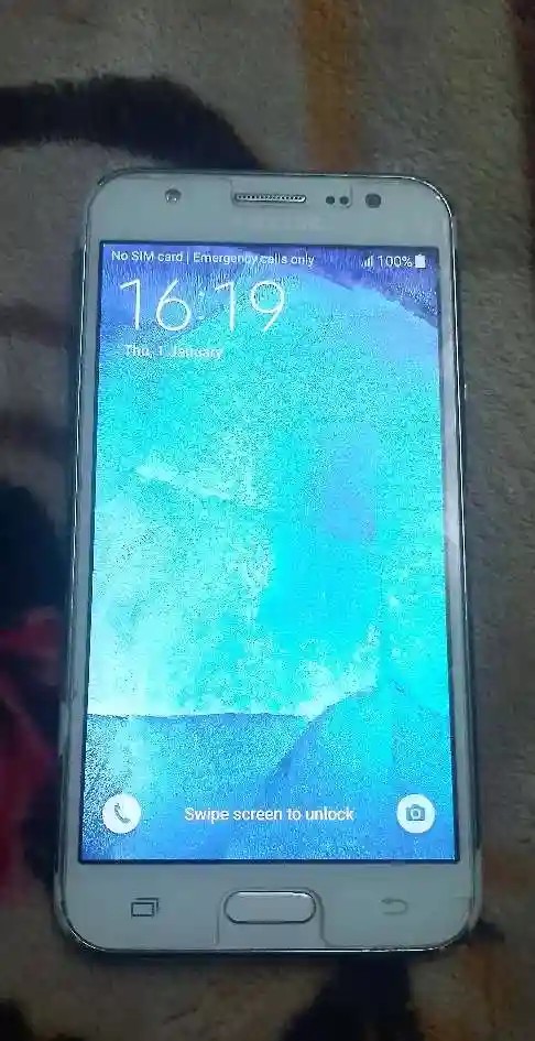Samsung Galaxy J5