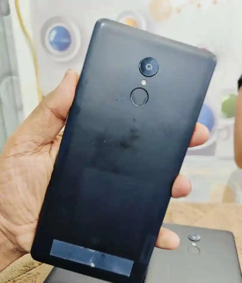 Lenovo Tab V7